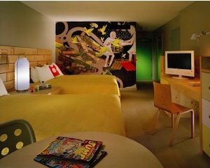 Deluxe Queen Queen room photo